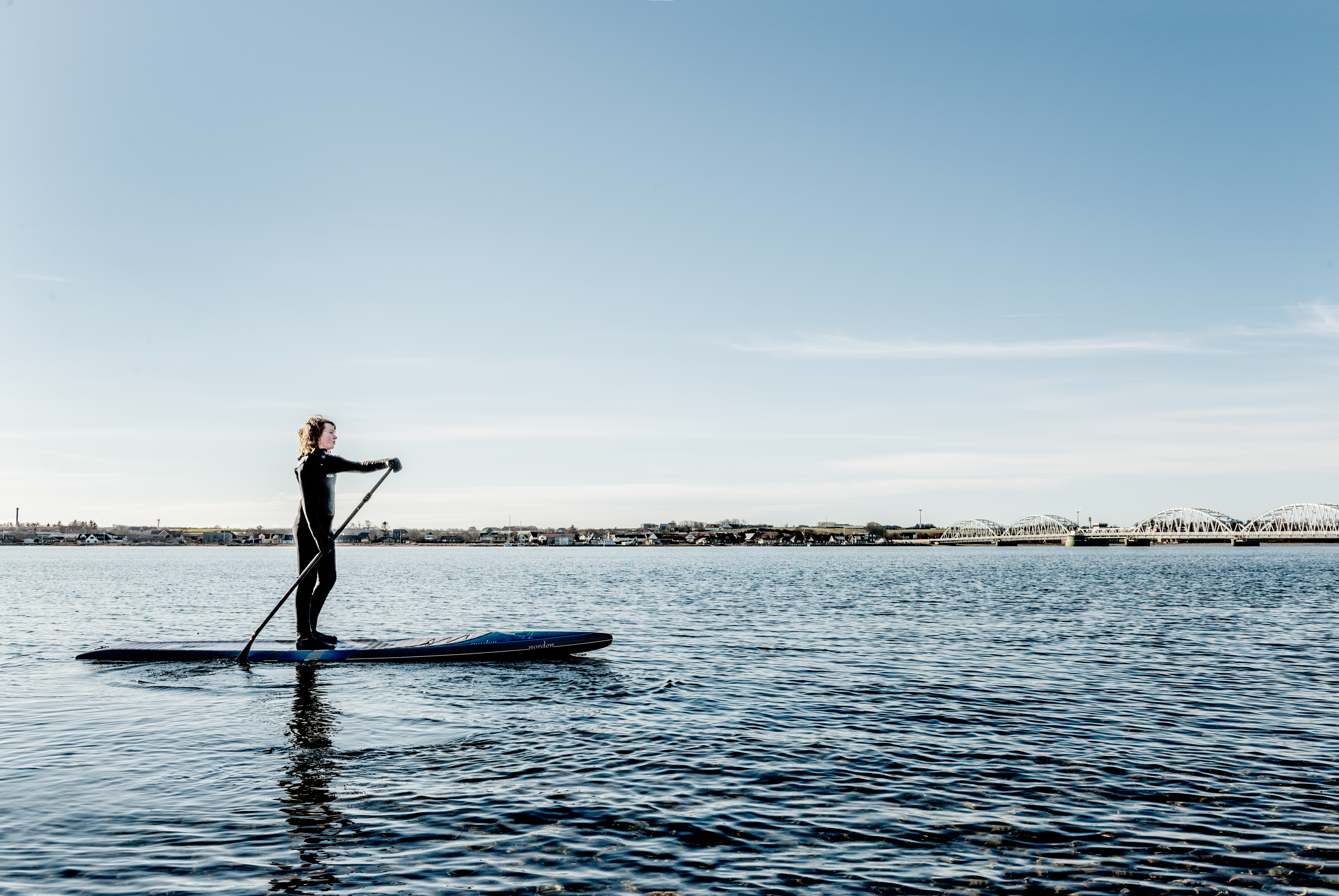 SUP på Limfjorden ved Vildsund Broen